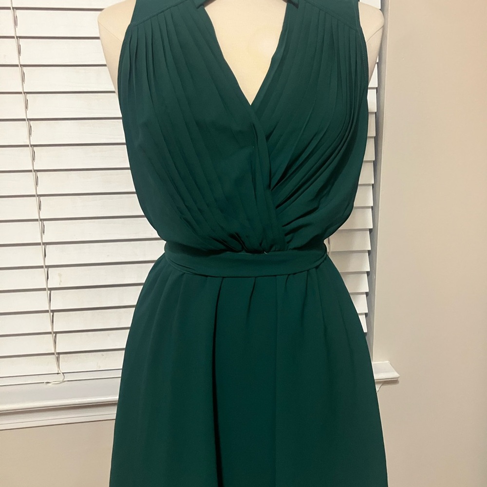 Love Riche Forest Green Pleated Midi Dress